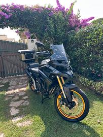 Voge valico 525 DSX black night