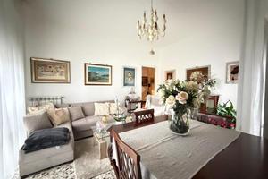 4 LOCALI A MASSA E COZZILE