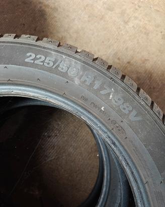 gomme auto invernali 225/50/17