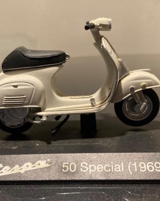 Piaggio Vespa 50 Special 1/18 De Agostini