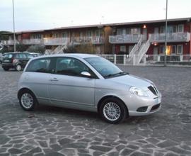 Lancia Ypsilon 1.2 GPL Neopatentati