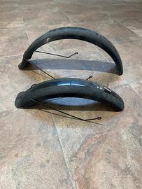 Parafanghi anteriori e posteriori