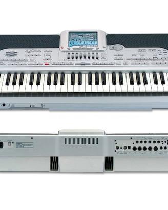 Tastiera Korg PA1X Con Uscita Video per Karaoke!