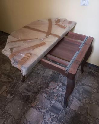 Tavolo rotondo allungabile in legno noce massello