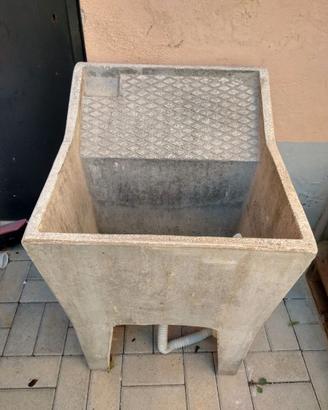 Lavatoio da esterno - Ritiro a Cerveteri