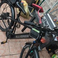bicicletta praticamente nuova  completa  di access