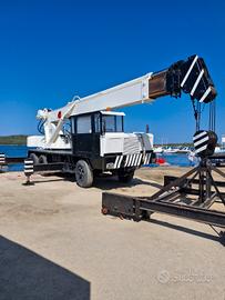 autogru rigo 25 ton