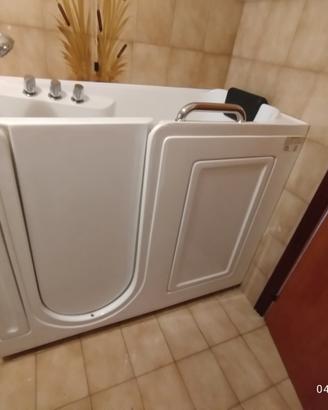 Vasca per disabili e/o anziani