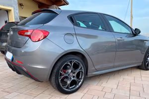 Stupenda ALFA ROMEO GIULIETTA SPORT 1.6 JTDm 120CV