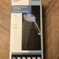 Doccetta LED Livarno con funzione cambio colore