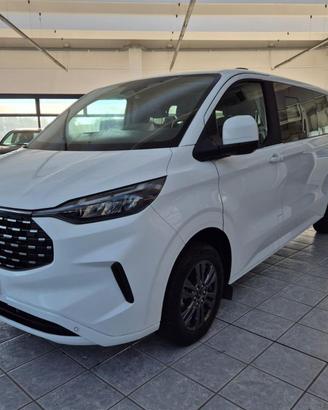 FORD Tourneo Custom 320 2.0 EcoBlue 136CV PL Tit