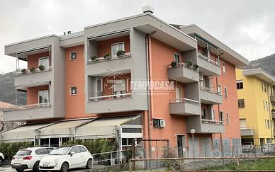 3 LOCALI CON BOX DA PERSONALIZZARE