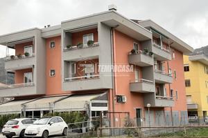 3 LOCALI CON BOX DA PERSONALIZZARE