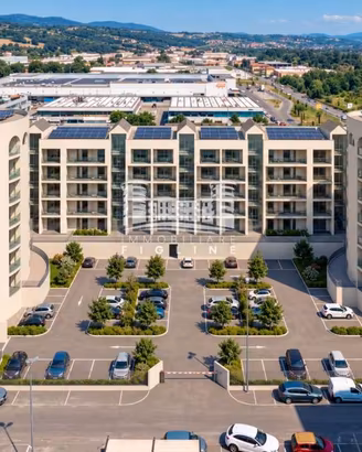 Appartamento di 151 m² con 5 locali a Figline e In