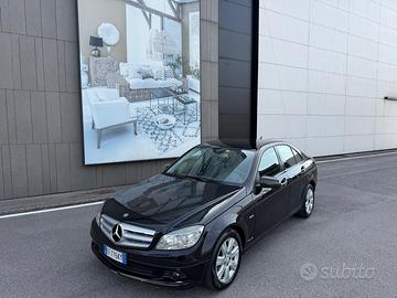 Mercedes-benz C 220 CDI BlueEFFICIENCY Avantgarde 