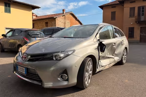 Toyota Auris Touring Sports 1.8 Hybrid Lounge