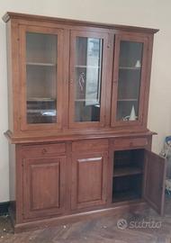 Credenza in arte povera con vetrina