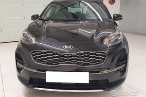 Kia sportage anno 2019 per ricambi auto