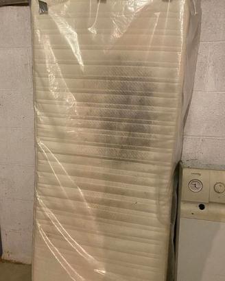 materasso per letto singolo