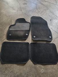 Tappetini moquette 500L