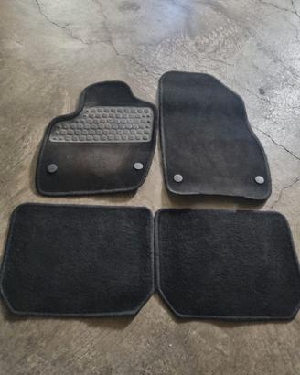 Tappetini moquette 500L