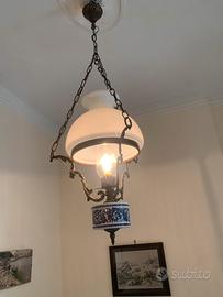 Lampadario a lucerna com catena