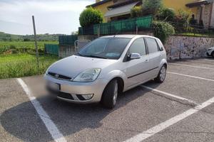 Ford Fiesta 5 porte benzina 75 cv
