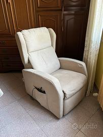 Poltrona reclinabile