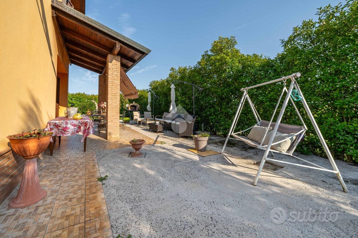 Casa – Cadelbosco di Sopra, Argine - Vista 4