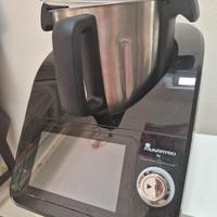 Robot da cucina utile e pratico 