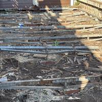 intelaiatura in ferro zincato per pedana