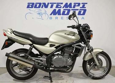 Kawasaki ER 5