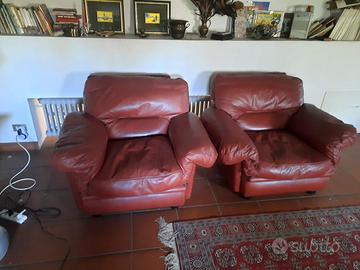 Divano, 2 poltrone e puff POLTRONA FRAU