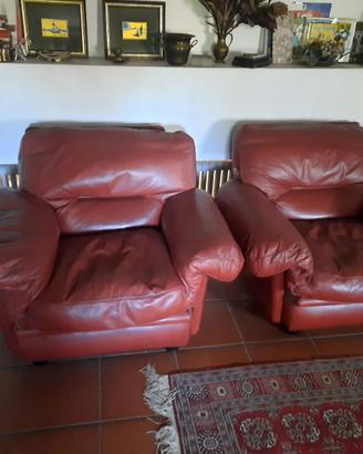 Divano, 2 poltrone e puff POLTRONA FRAU