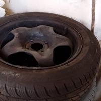 Cerchi e gomme citroen C3