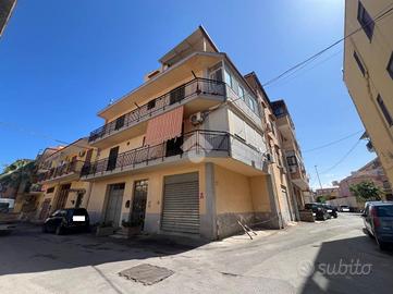 6 LOCALI A PALERMO