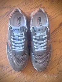 Sneakers da uomo verde con lacci  IGI&CO