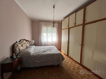 Camera singola arredata a Conegliano