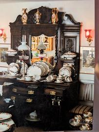 Englisches viktorianisches Buffet / Sideboard mit