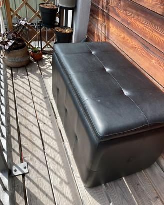 Pouf contenitore con due puff interni