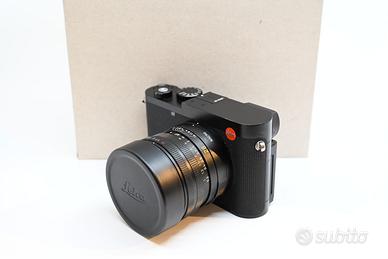 FOTOCAMERA FULLFRAME COMPATTA LEICA Q3