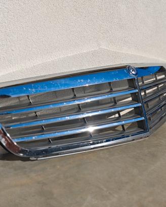 Griglia anteriore Mercedes 