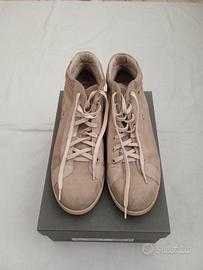 Stivaletti beige scamosciati NeroGiardini donna 