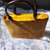 Borsa a mano in juta gialla