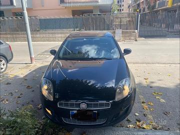 Auto fiat bravo