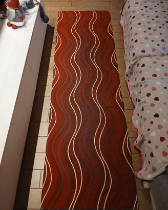 tappeto rosso salotto