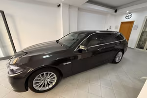 BMW 530d xDRIVE 258CV TOURING LUXURY