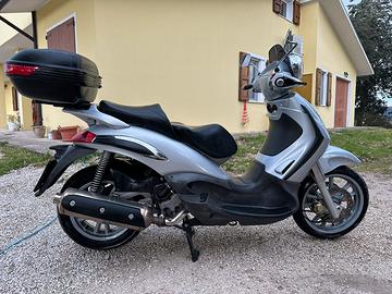 Piaggio Beverly 500