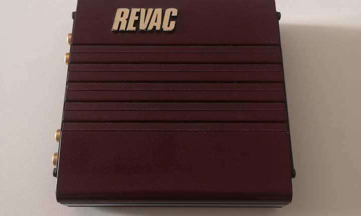 Amplificatore auto Revac HF4040