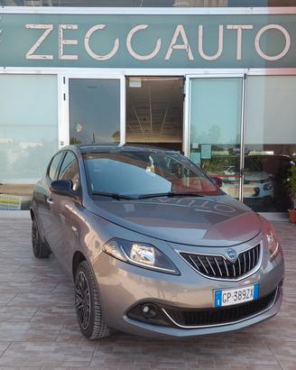Lancia Ypsilon 1.0 FireFly 5 porte S&S Hybrid Gold